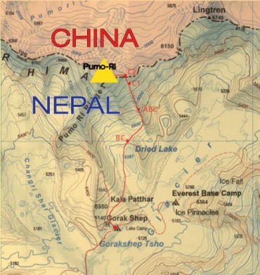 Monte Everest, na fronteira entre o Nepal e a China