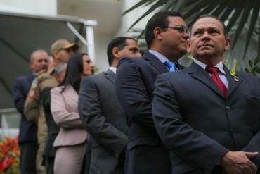 "Só para contrariar, olho para o outro lado..." (Foto Bruno Corsino) 