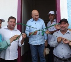 Inaugurando de dentro