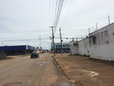 Amazonas com Rafael, sem aviso de proximidade de faixa de pedestre